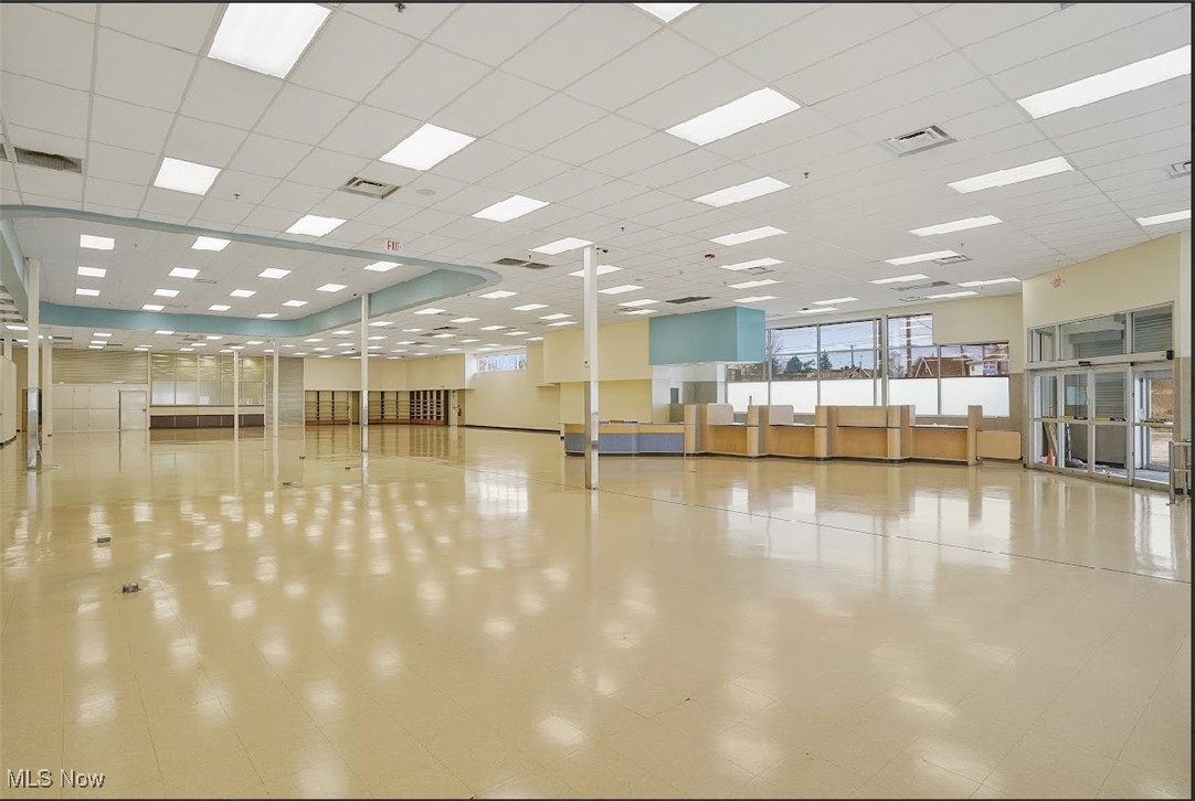 475 E 185th Cleveland OH 44119