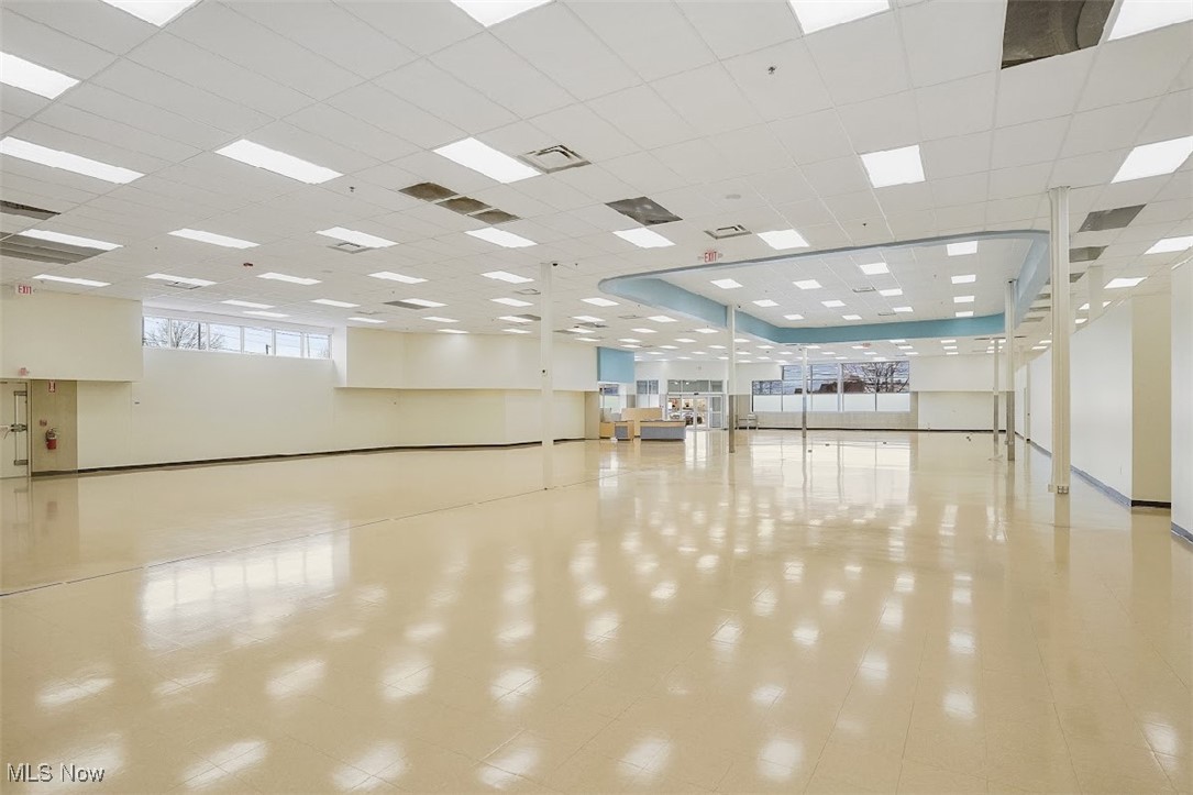 475 E 185th Cleveland OH 44119