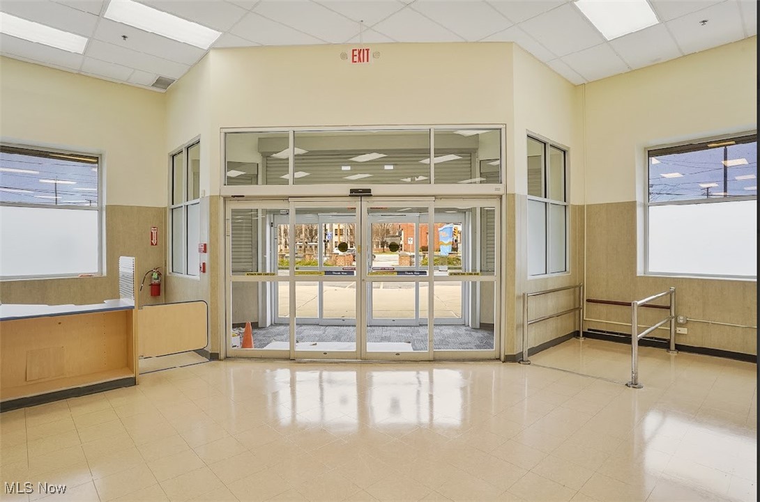 475 E 185th Cleveland OH 44119