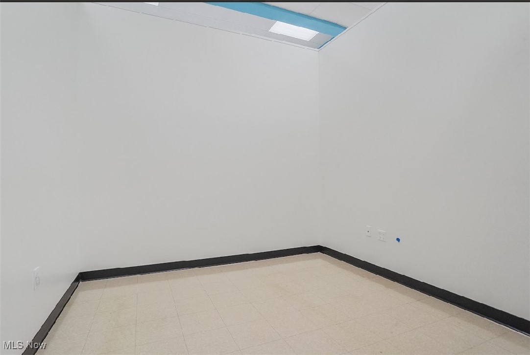 475 E 185th Cleveland OH 44119