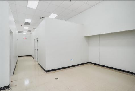 475 E 185th Cleveland OH 44119