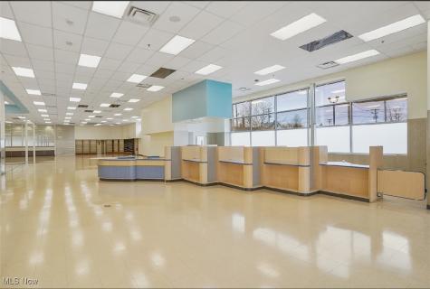 475 E 185th Cleveland OH 44119