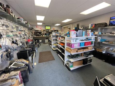 2716 Cleveland Avenue S Canton OH 44707