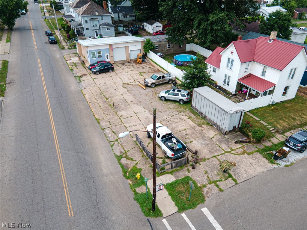 517 S 7th Street Coshocton OH 43812