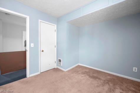 436 Cleveland Street Elyria OH 44035