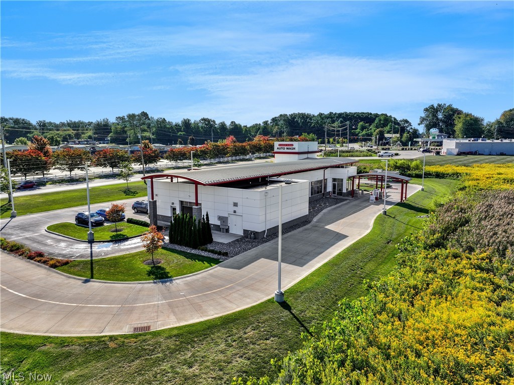 2606 Green Road Madison OH 44057
