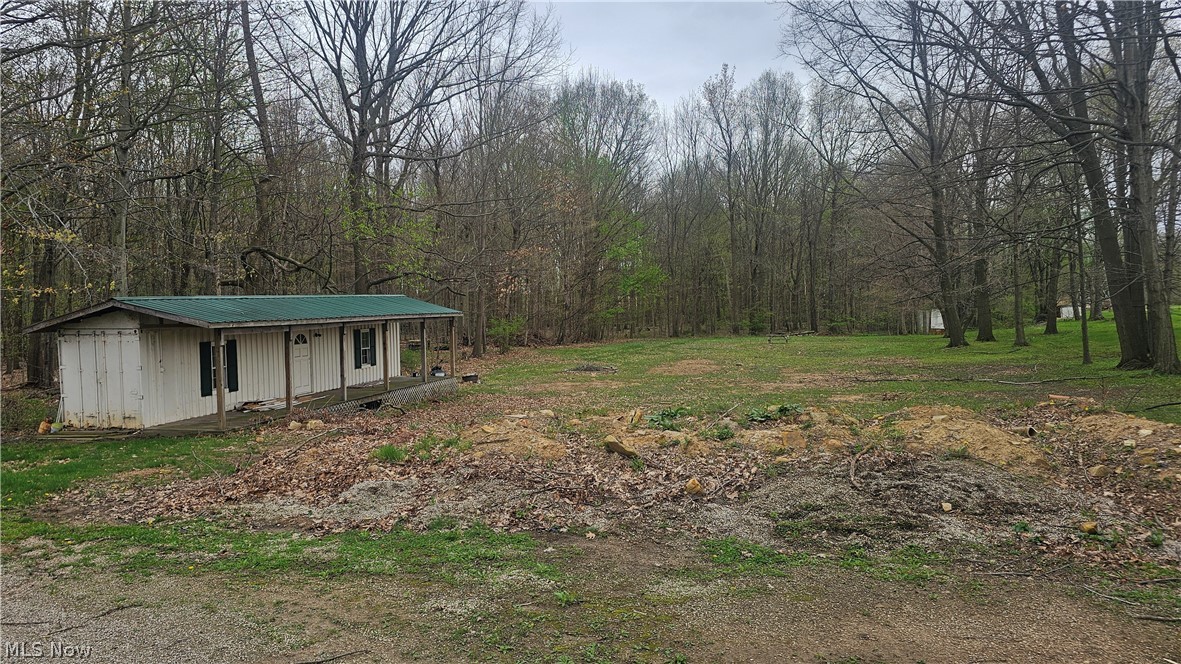 48443 Russia Road Amherst OH 44001