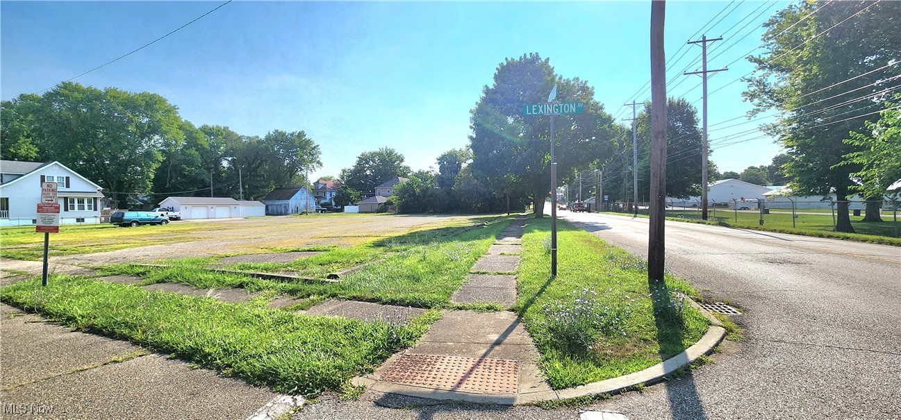 Lots 272,273,274,275 Pershing Road Zanesville OH 43701