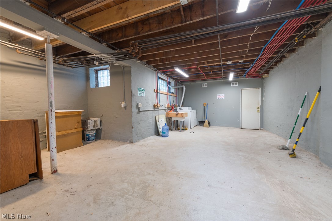 14120 Superior Road Cleveland OH 44118