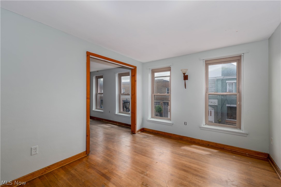 212 N Market Street Minerva OH 44657