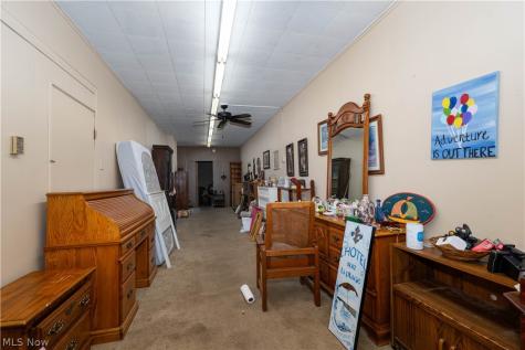 212 N Market Street Minerva OH 44657