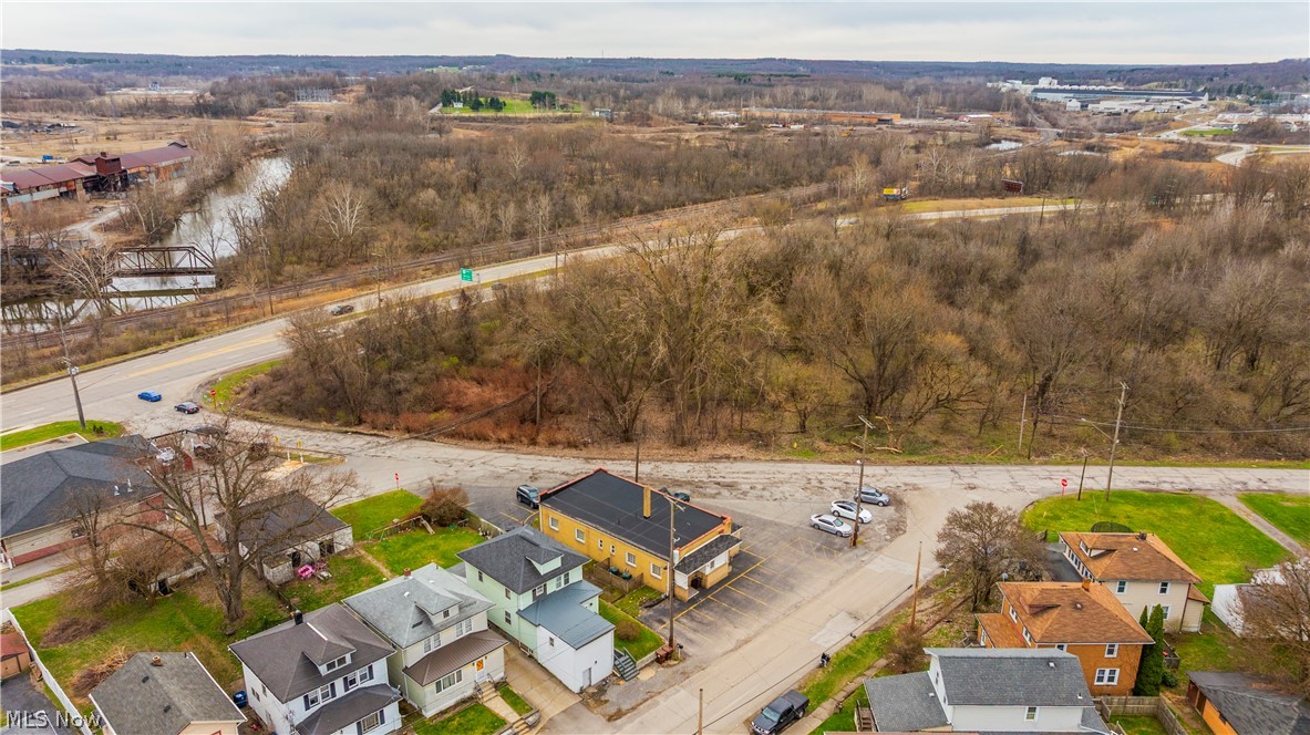802 Standard Avenue Masury OH 44438