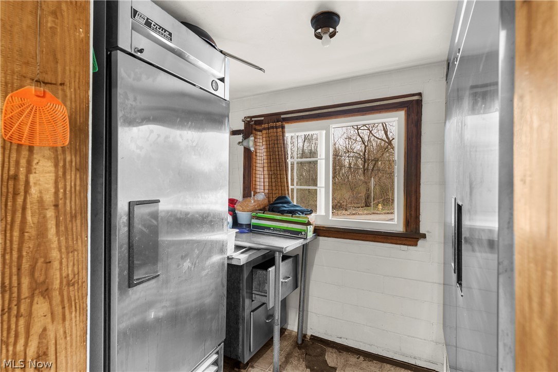 802 Standard Avenue Masury OH 44438