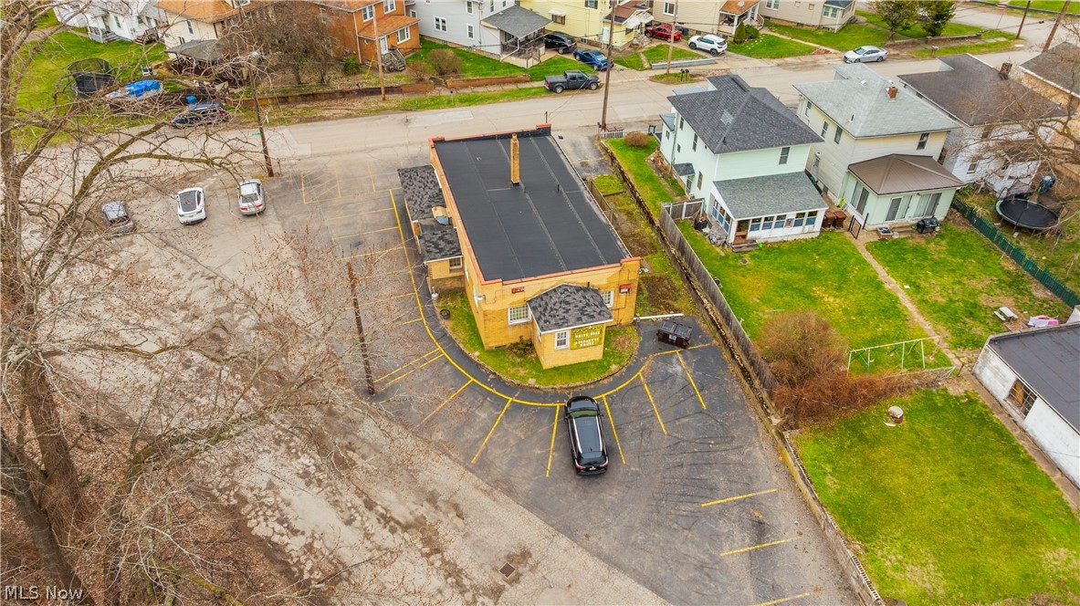 802 Standard Avenue Masury OH 44438