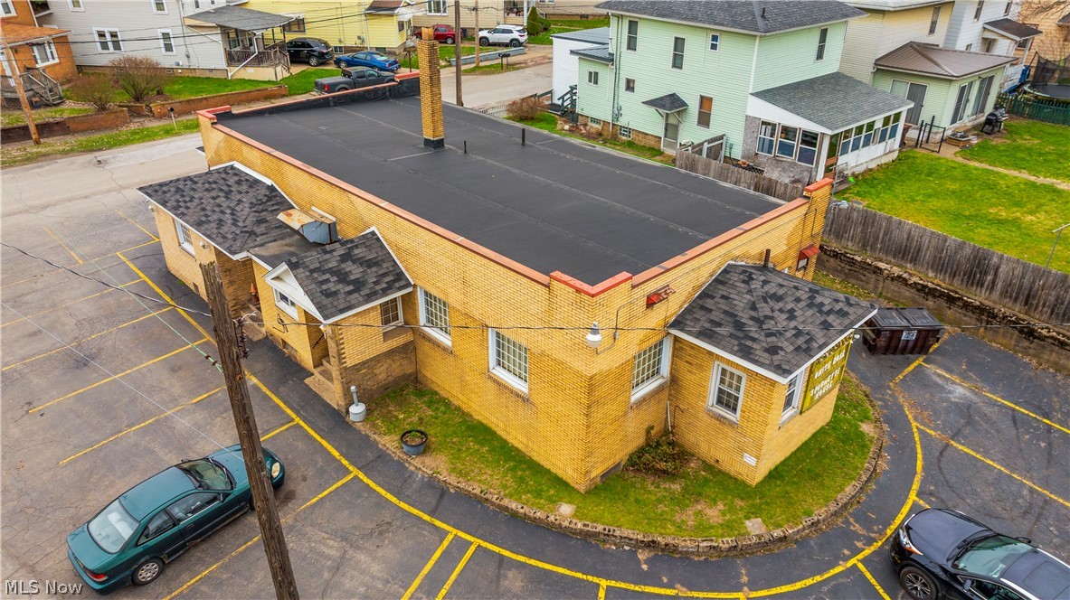 802 Standard Avenue Masury OH 44438