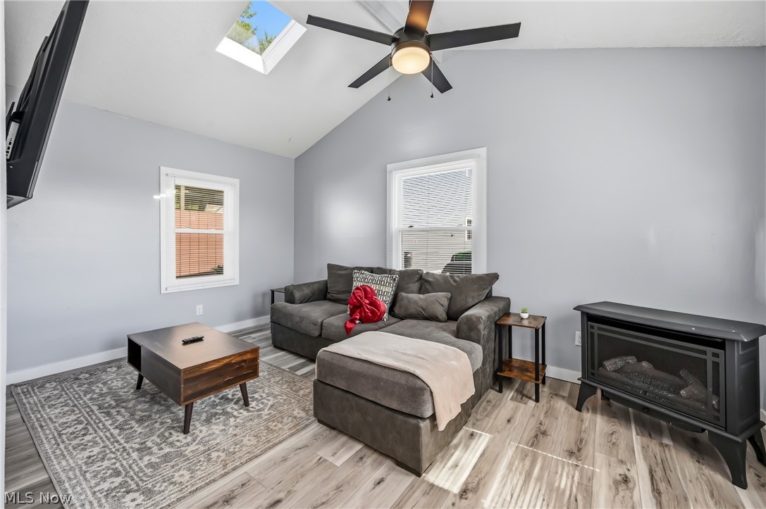 5214 Old Lake Road Geneva OH 44041