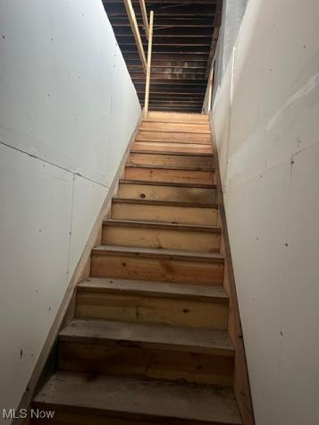 822 Broadway Lorain OH 44052