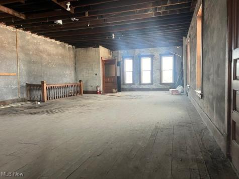 822 Broadway Lorain OH 44052