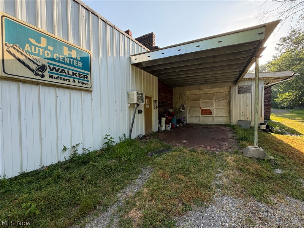 859 Wellman Avenue SE Massillon OH 44646