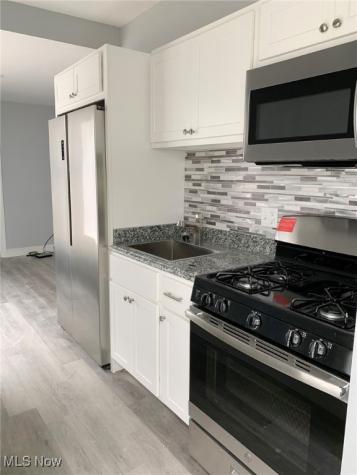 797 E Market Street Akron OH 44305