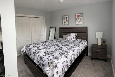 797 E Market Street Akron OH 44305