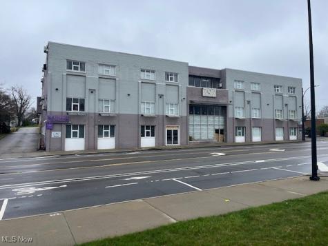 797 E Market Street Akron OH 44305