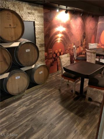 797 E Market Street Akron OH 44305