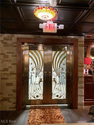 797 E Market Street Akron OH 44305