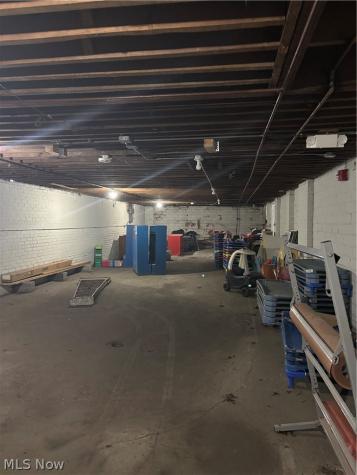 620 E 185th Street Cleveland OH 44119
