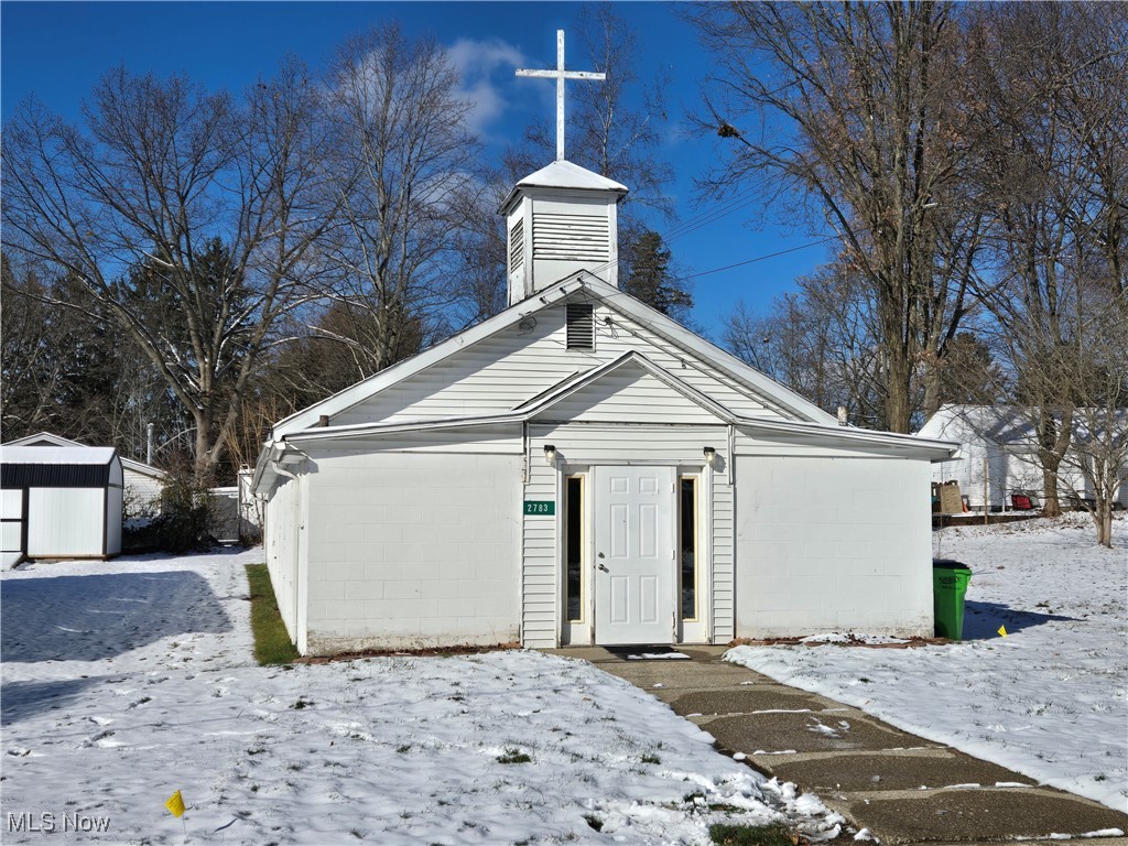 2783 Ithaca Avenue Akron OH 44312