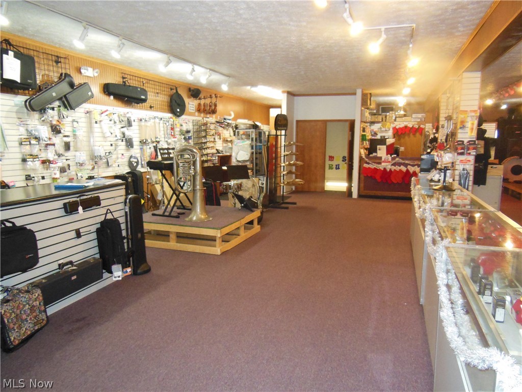 259 W Main Street Cortland OH 44410