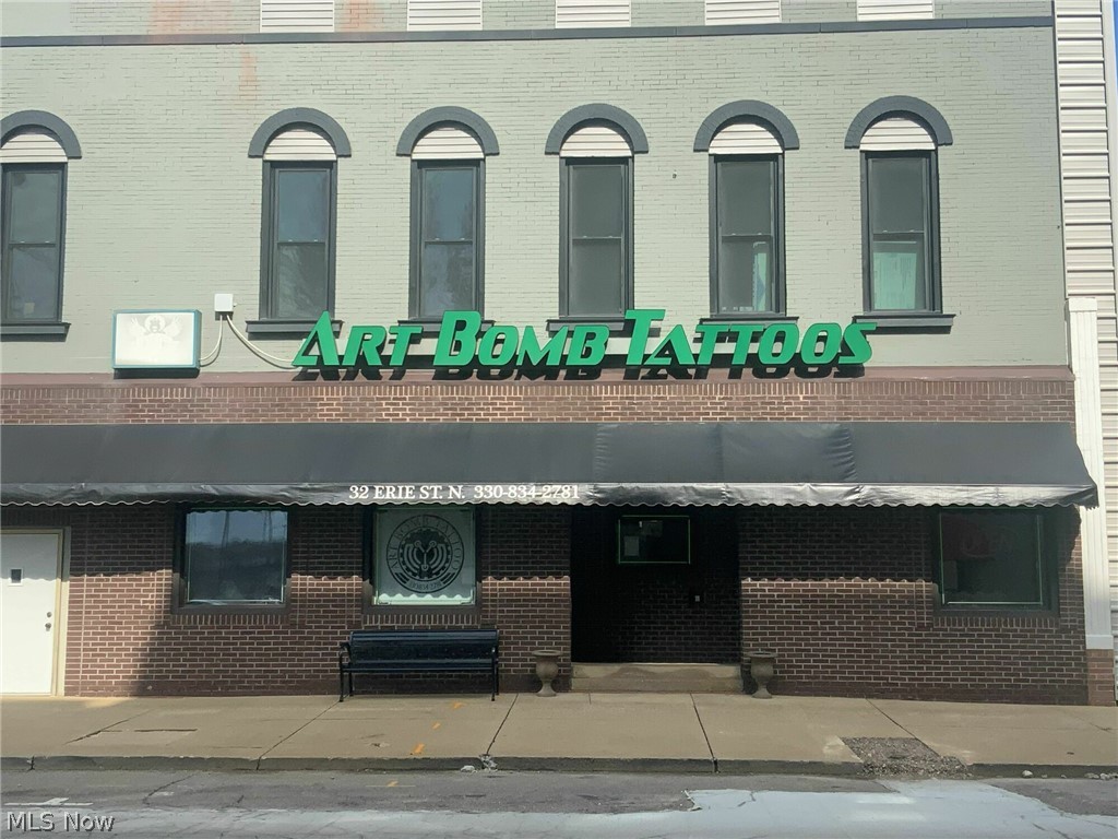 32 Erie Street N Massillon OH 44646