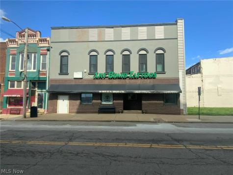 32 Erie Street N Massillon OH 44646