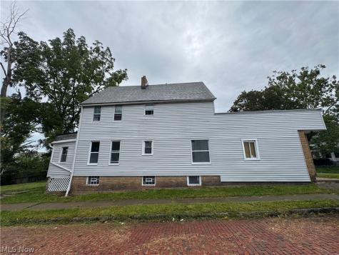 4104 Woburn Avenue Cleveland OH 44109