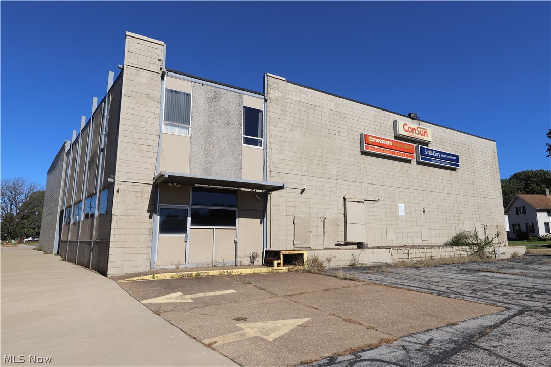 123 Gateway Boulevard N Elyria OH 44035