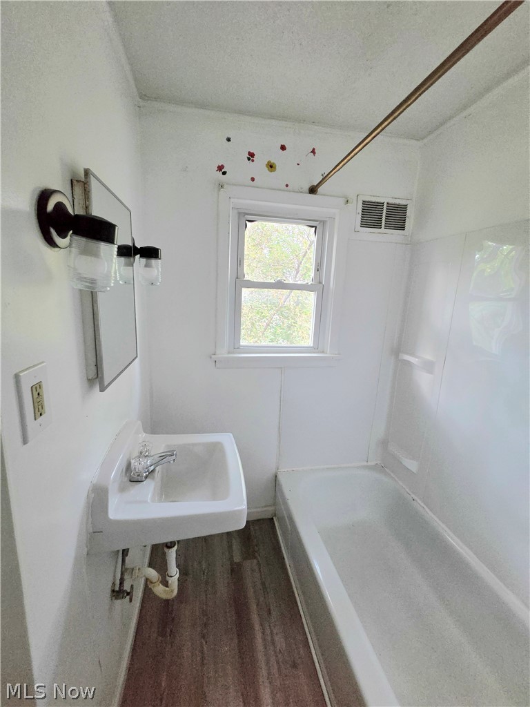 1117 Salt Springs Road Youngstown OH 44509