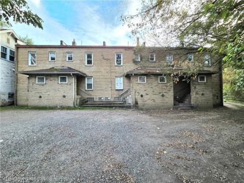 1117 Salt Springs Road Youngstown OH 44509