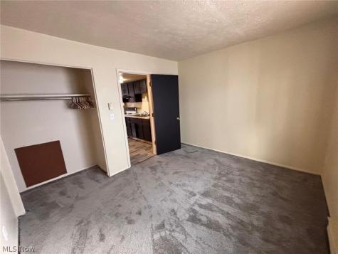 519 Crosby Street Akron OH 44302