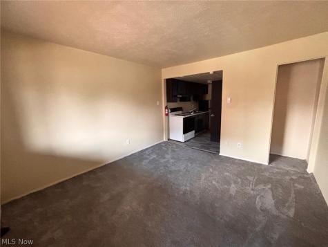 519 Crosby Street Akron OH 44302
