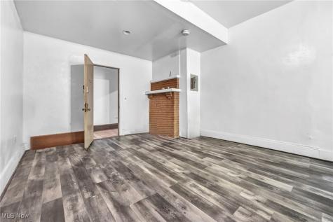 3226 Euclid Avenue Cleveland OH 44115