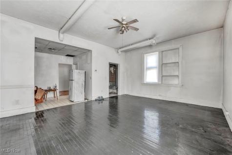 3226 Euclid Avenue Cleveland OH 44115