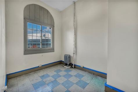 3226 Euclid Avenue Cleveland OH 44115