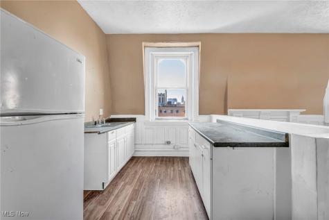 3226 Euclid Avenue Cleveland OH 44115