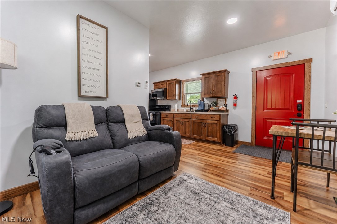 3311 Township Road 157 Sugarcreek OH 44681