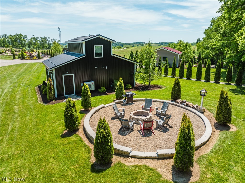 3311 Township Road 157 Sugarcreek OH 44681