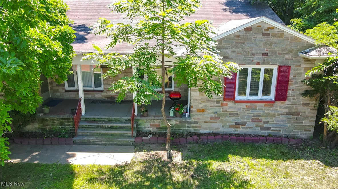 17506 Nottingham Road Cleveland OH 44119