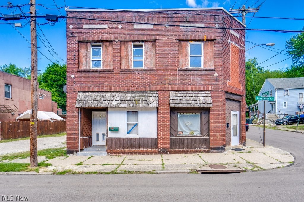 1932 Manchester Road Akron OH 44314