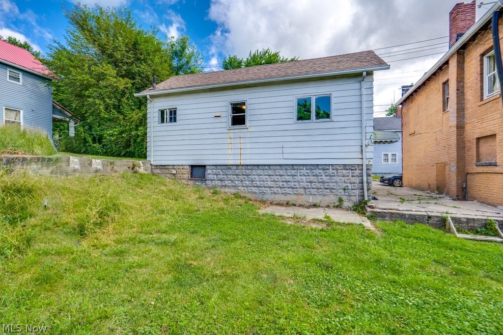 1932 Manchester Road Akron OH 44314