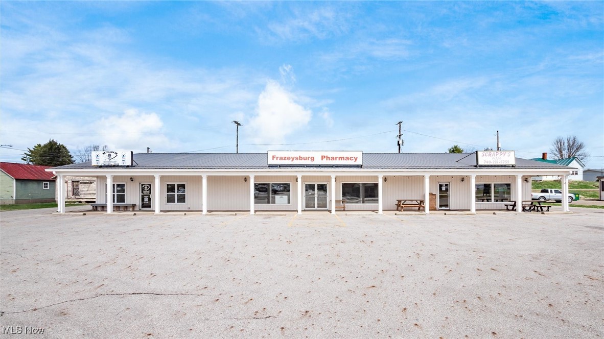 22-30 E 3rd Street Frazeysburg OH 43822