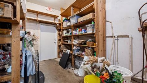 22-30 E 3rd Street Frazeysburg OH 43822